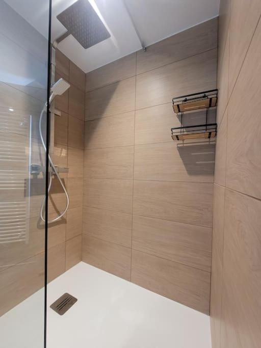 Appartement La Graviere Cluny Bagian luar foto